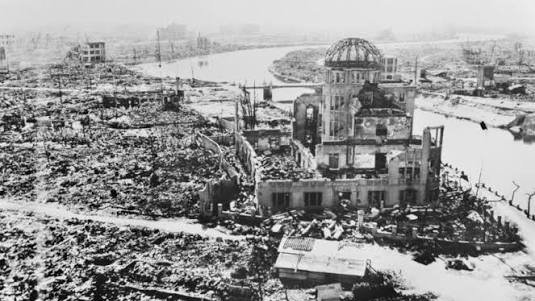 Tsihanouskaya's tweet photo. On this day in 1945, Hiroshima was destroyed by an atomic bomb. Today, we remember the victims and honor the survivors who warned of nuclear war’s true horror.

The memory of Hiroshima demands the courage to defend peace and freedom, and to ensure such horror is never repeated. https://t.co/mEjfeHobzU