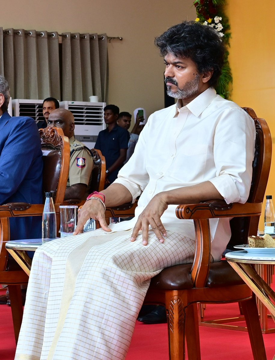 VijayFansPage's tweet photo. #CMJosephVijay https://t.co/WUdXlt1W5Y