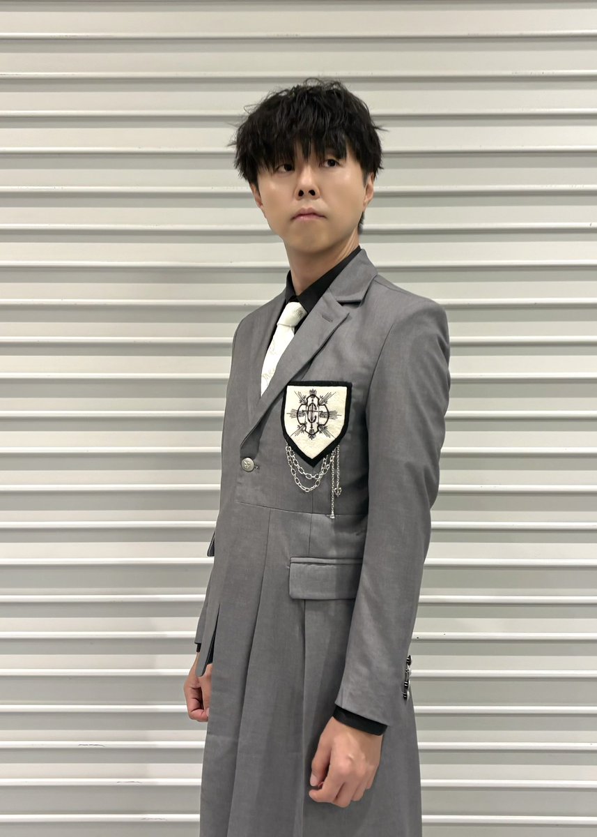 CuLLt_Official's tweet photo. 8/1に開催されたEDP×beatnation summit 2026にてbeatnationの皆様衣装提供させて頂きました👏

【 猫叉Master 】

TOPS ▶︎ ローズシグナルシャツ(BLACK)

BOTTOMS▶︎特注スラックス

OUTER ▶︎特注アシンメトリージャケット

GOODS▶︎サンプルネクタイ

📢8/10,11 CuLLt東京POP UP SHOPにて衣装展示