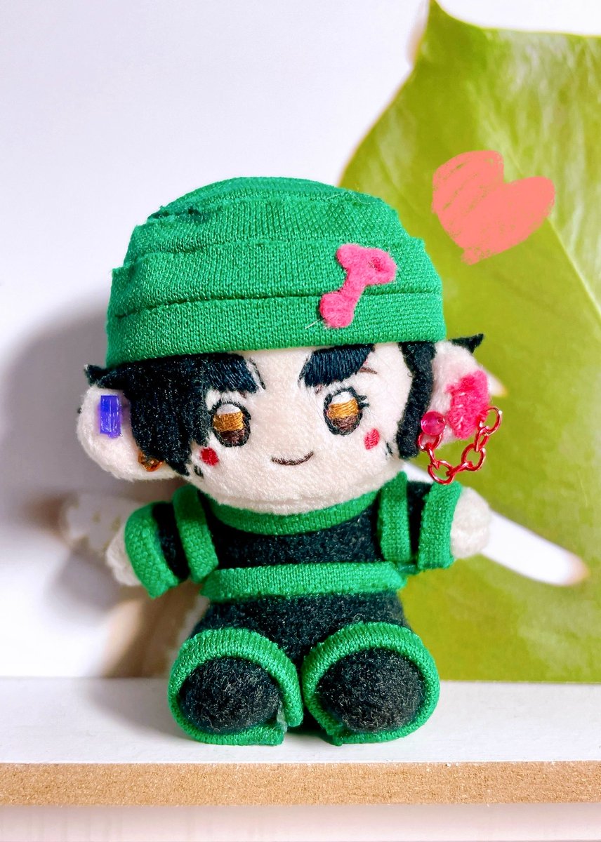 shihocos2's tweet photo. ちびちびココさんぬいできた〜！ちっちゃ〜！ちょこんとしてて可愛い😭🫶✨
こちらは墨流さん(@Suminaga88 )のちびちびおすわりぬい型紙を使わせていただきました！ありがとうございます！ https://t.co/3C6lTk1tMn