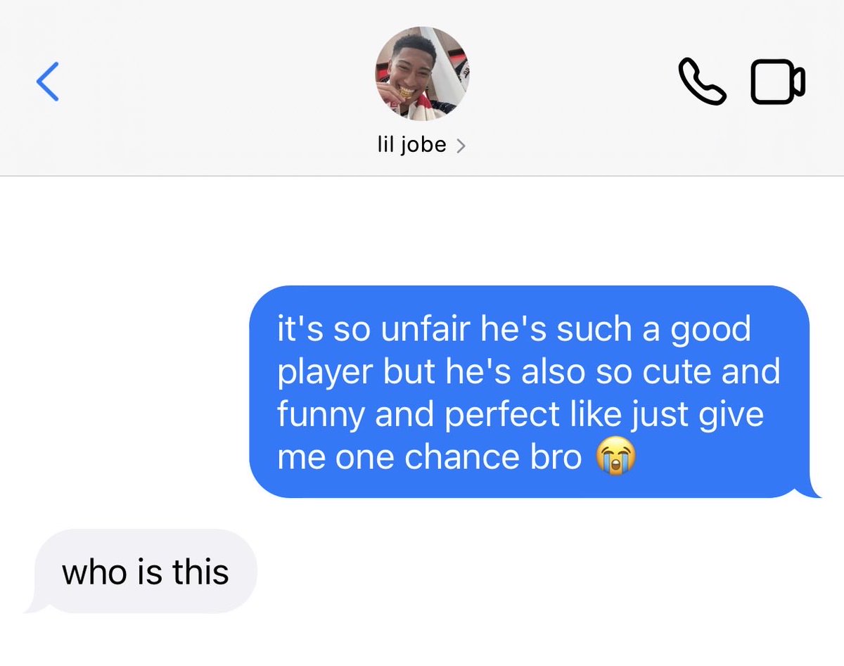 kakinohacha's tweet photo. 🍊 haalingham socmed au
⤷ jude is just your average university student who also happens to be a massive fan of norway's star striker, erling haaland https://t.co/bOVXzE6CPo