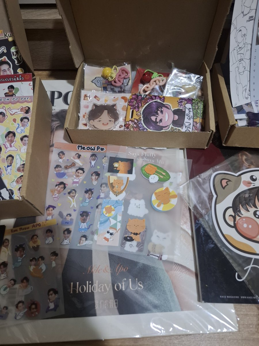 anichana2's tweet photo. สวัสดีค่ะ💖
สุ่มแจก Giveaways 5 ท่าน (คอมเม้นและรี) 
👉🏻หลักๆคือ "พี่มายกับพี่อาโป สติ๊กเกอร์มีบางแผ่นที่แกะแล้ว นิตยสารมีตำหนิเล็กๆ

**ขอคนรับได้นะคะ จะได้คละๆกันไป ได้ไม่เหมือนกันทุกคนค่ะ

(📮 มีคส. 50 บาท) ขอคนรับได้จริงๆนะคะ
#ตลาดนัดคินน์พอร์ช
#ตลาดนัดมายอาโป https://t.co/y5VAAXE00Q