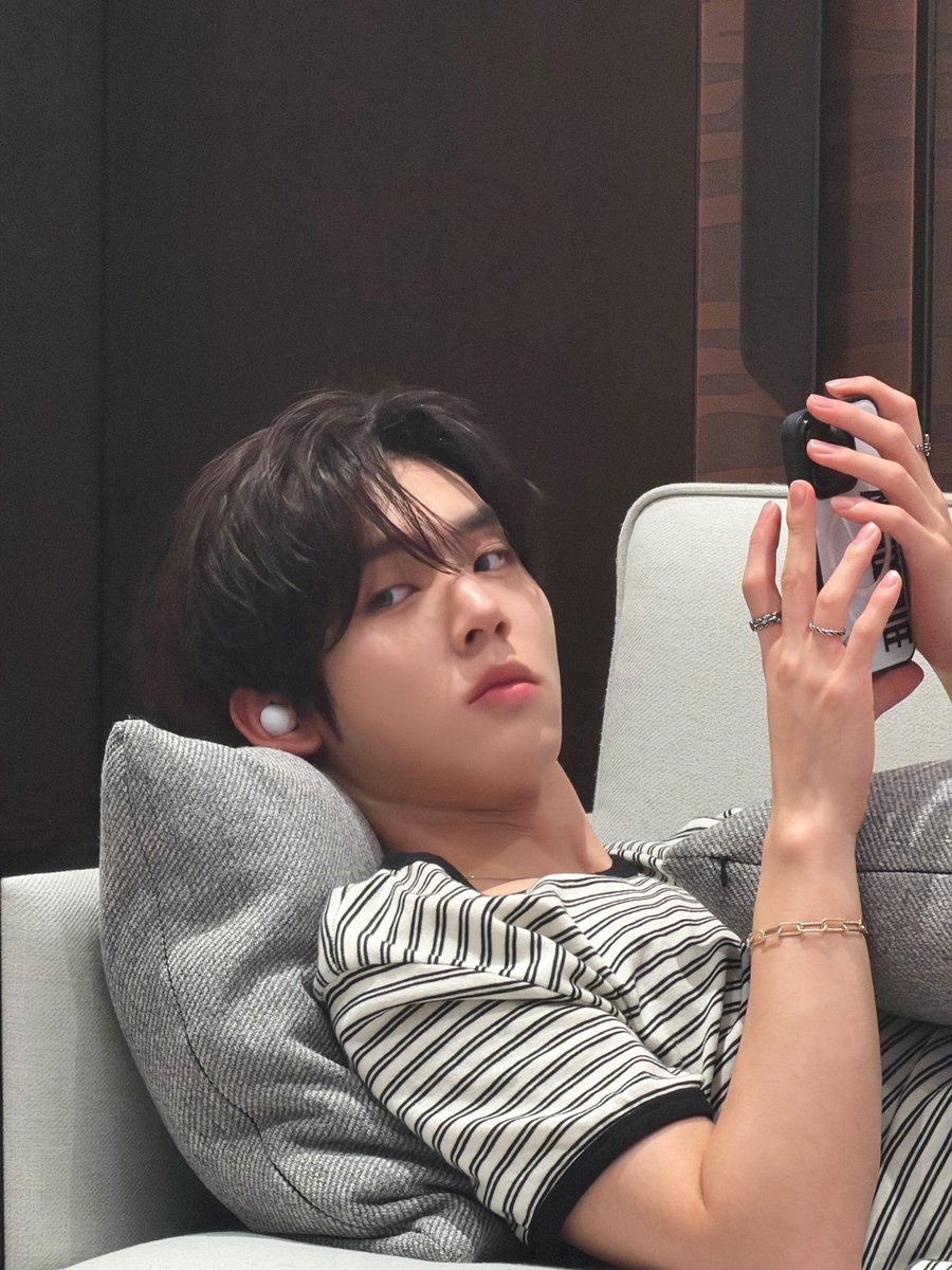 07hanpics's tweet photo. xhs update #HANYUJIN #한유진 https://t.co/QlfXwO4zhO
