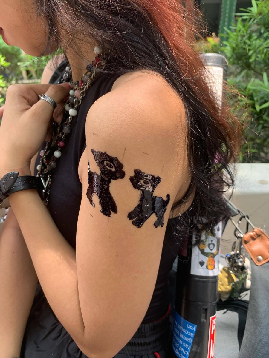 forzclove's tweet photo. gusto ko maghenna tattoo for #WelcomeToDREAMLAND 😓 kaso payag kayo sa labas lang /j price range 30 to 50 pesos (may vary depending on the design). 

henna work samples below (but will create nct dream henna sheet for aug 22) https://t.co/EaYFTvN4Zu