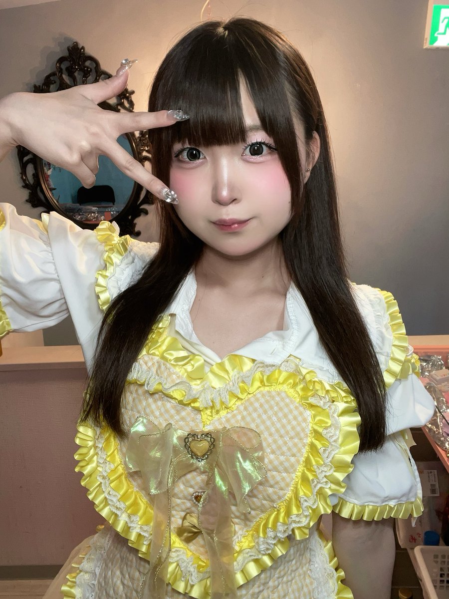 rakicham_'s tweet photo. きらりんイエロー🌟

 #自撮り女子  #自撮り界隈と繋がりたい  #自撮り #自撮り界隈   #いいね返し https://t.co/FekSKsyx6f