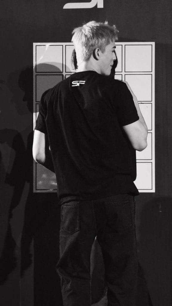 Ikaazeee's tweet photo. DIBALIK LAYAR ❌
DIBALIK WAYAR ✅
😭😭😭😭😭😭

#JossGawin #จอสกวิน https://t.co/qM6RMuRZy7