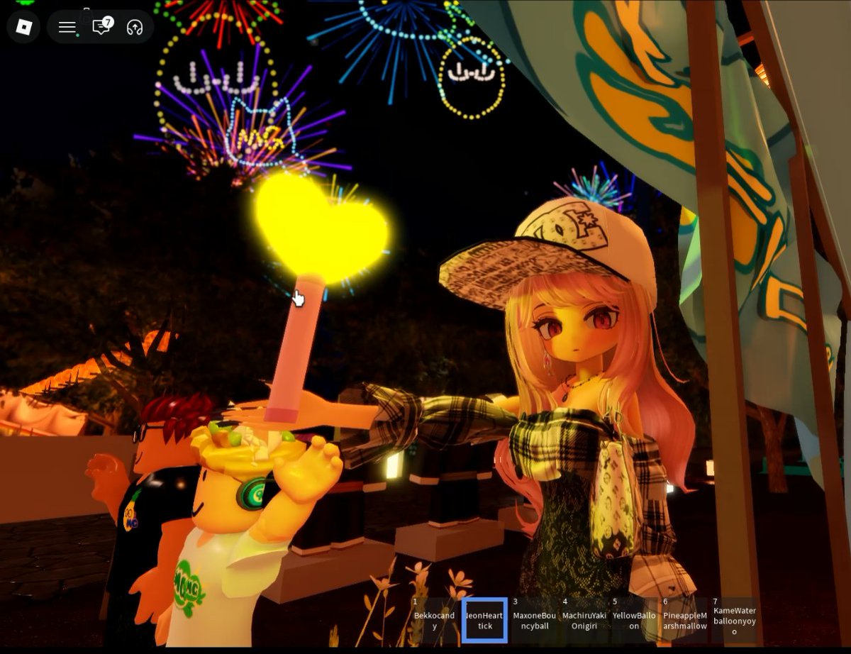 yuinaoh4905's tweet photo. ひさびさ2ショとコーデ
#ROBLOX #Roblox #summer #festival #showcase https://t.co/NwVe0drkqs