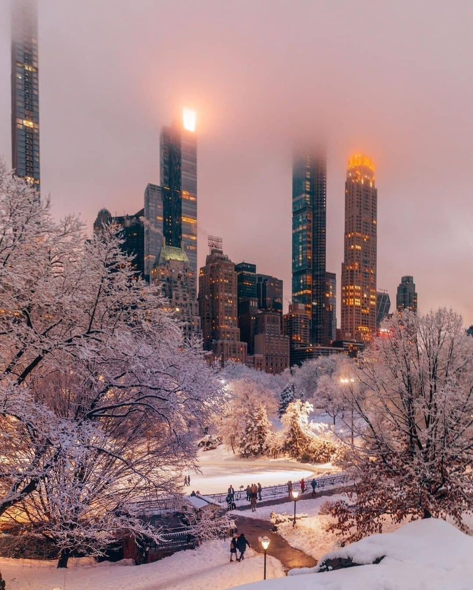 GWorld16141's tweet photo. Central Park, New York https://t.co/3BvOcv4mlT