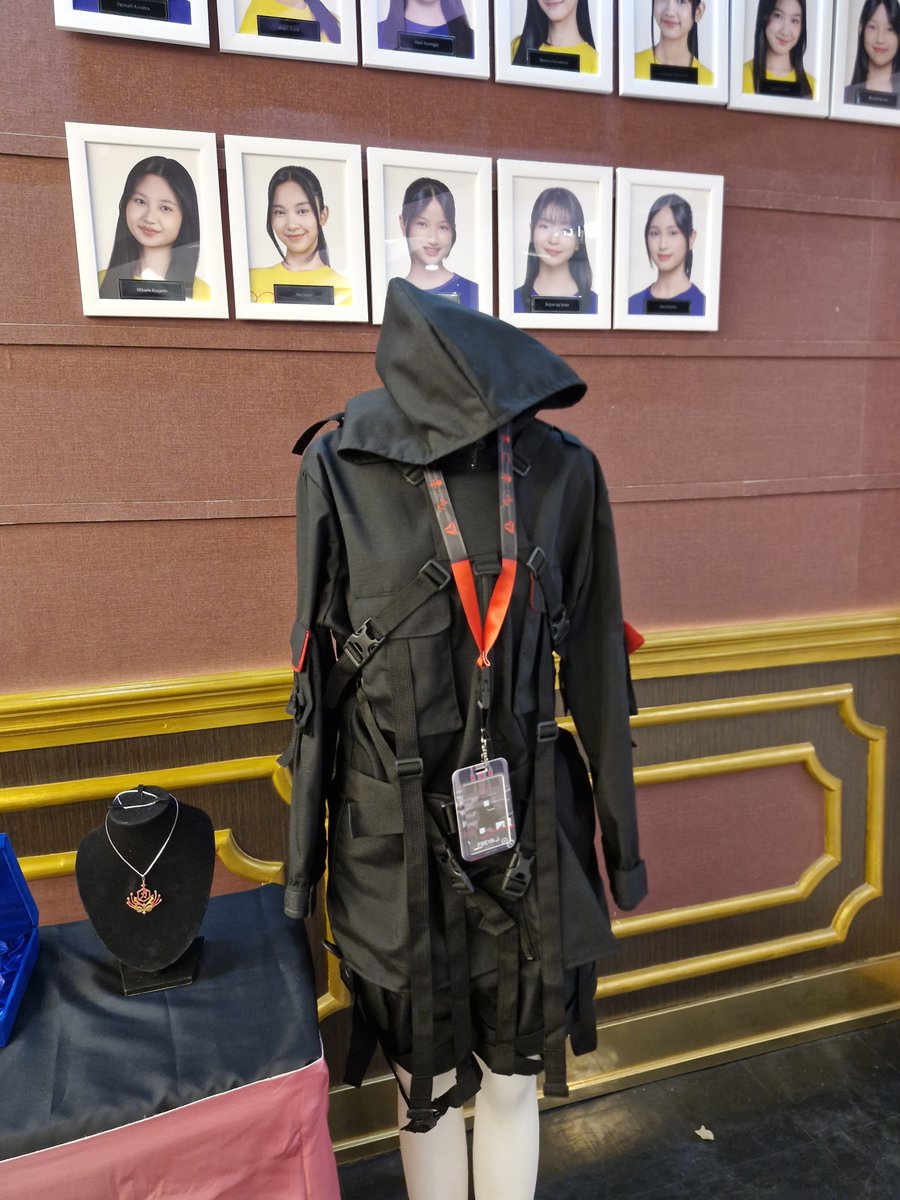 Nayrakuen_ID's tweet photo. Selamat malam!
Selamat 400 show kak @Freya_JKT48
Semoga bisa terus menebarkan kebahagiaan dalam show-show selanjutnya 🥳
#ProjectSeraph400 https://t.co/1SXpLqTqk7
