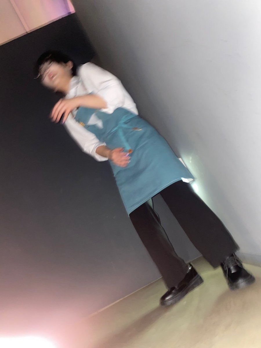 owo_si_019's tweet photo. 에이스테만 하면 이상한 짤이 생성 됨 https://t.co/Qw0ffbtnBb
