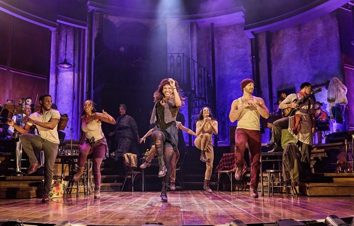 moondancxrr's tweet photo. Phoebe Campbell &amp; Bethany Antonia were made for the stage https://t.co/L96OiFmmY5
