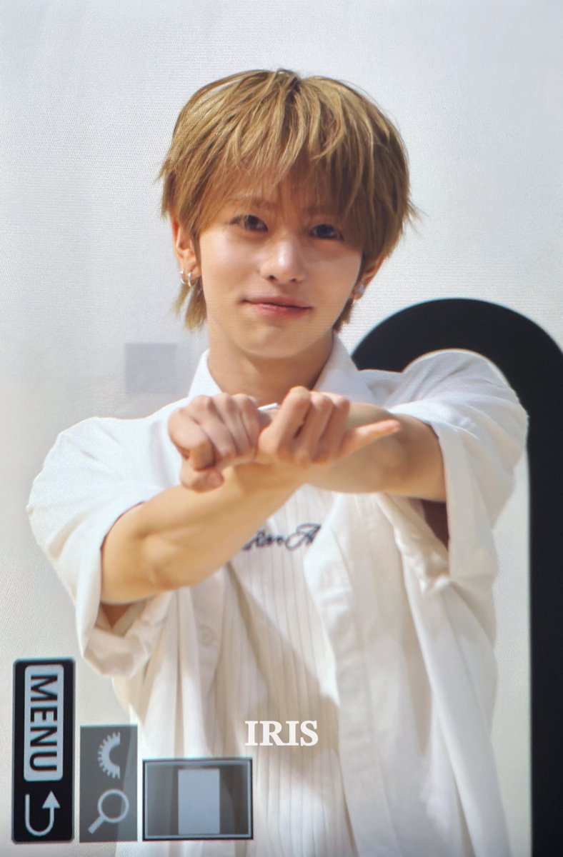 IRISo2o8's tweet photo. 260806 PRE

#VIBY  #AKITO https://t.co/GZ9dleXIMt