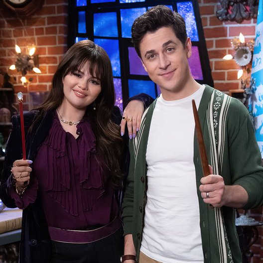 poptime's tweet photo. David DeLuise comenta sobre o reboot de "Os Feiticeiros de Waverly Place" chegar ao fim:

“[A série] Não teria acabado se os feiticeiros originais estivessem realmente lá. Oportunidade perdida.” https://t.co/9ib3AejAGR