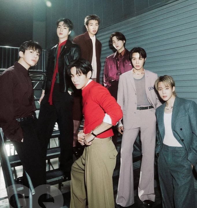 Pk_bts_land's tweet photo. BTS has surpassed 53.9 BILLION streams on Spotify across All credits, becoming FIRST Korean/Kpop Act, Group and ONLY Asian Act in History to reach this milestone. https://t.co/G2sFYk3CgS
