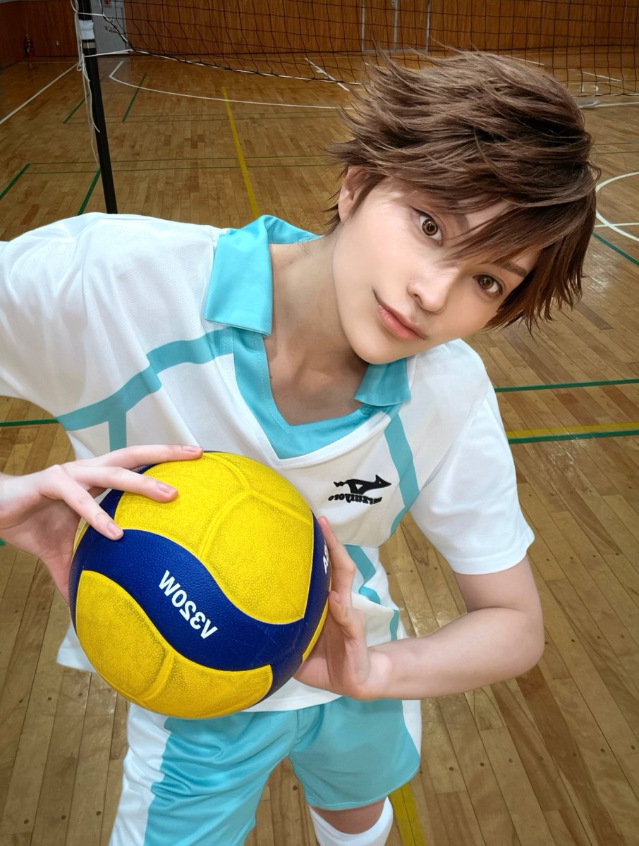 hata_beats999's tweet photo. HQ / 及川徹🏐 https://t.co/0q3B8VpuxK