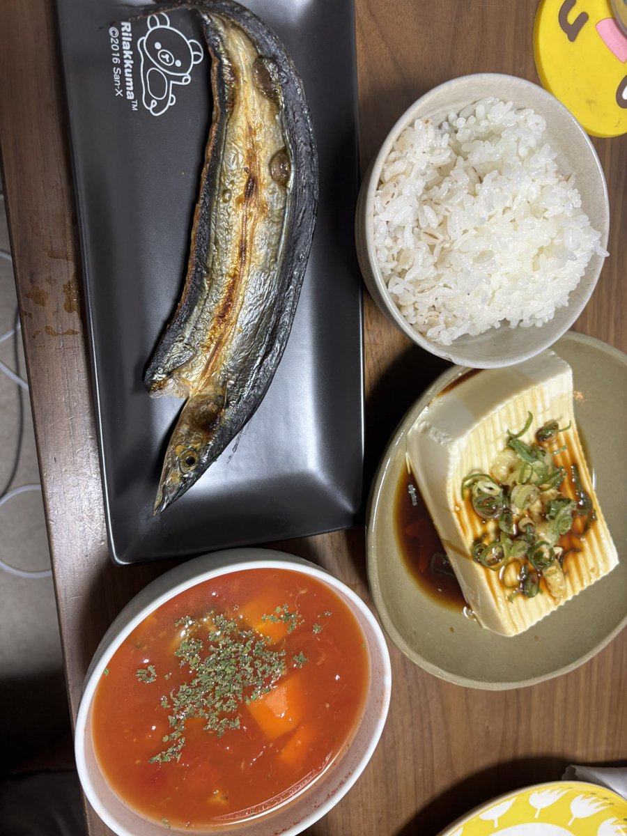nightnono1's tweet photo. サンマ冷奴トマトスープ https://t.co/hJZ4lLjNED