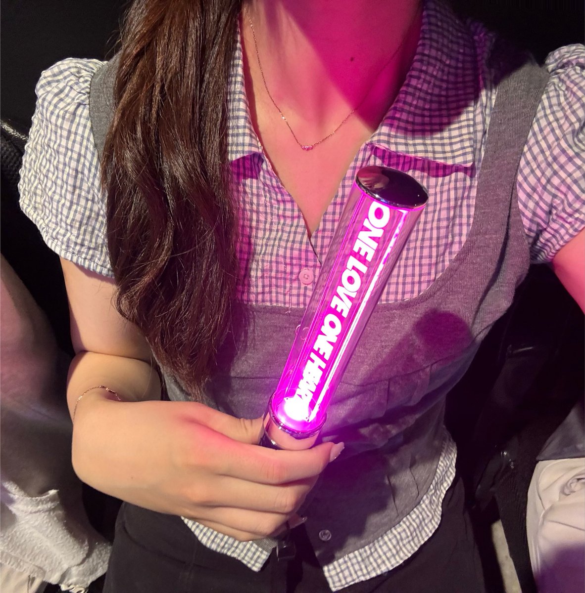 __wooa3__'s tweet photo. #告白 #ラブワン #ONELOVEONEHEART   
ラブワンずーーっと会いたかった❣️
ユーキさんの演出めっちゃ良いし期待を大幅に超えてくる9人がほんとに凄すぎて、!
聞きたかった曲ばっかりで初めからずっと泣きそうやった😿
最高の9人ദ്ദി⚭-⚭ )⭐︎みんながニッコニコで手振ってくれてドキドキした、、 https://t.co/RMl0Vuzx4K