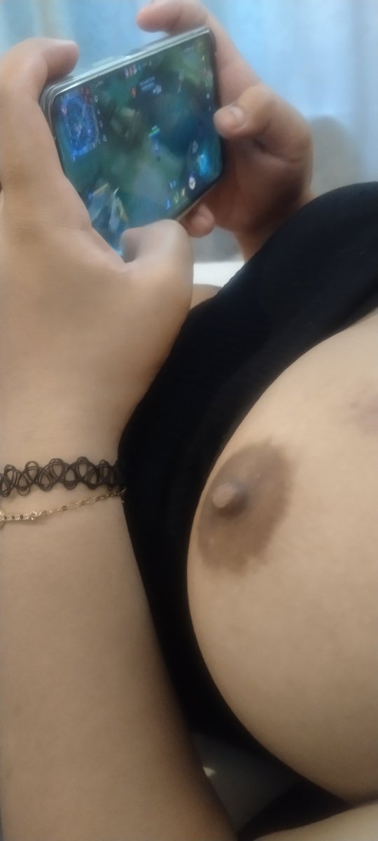 MayLexaa tweet picture