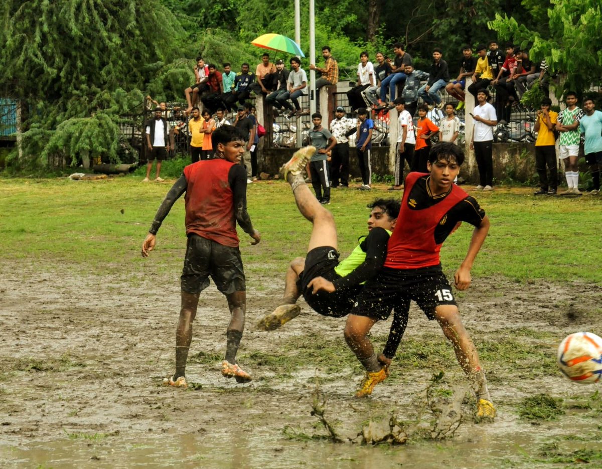 slumsoccer's tweet photo. Entering the 26th Year of the #Zopadpatti Football Tournament 👍

For 26 incredible years, this tournament has united children, youth, families &amp; communities through the spirit of football.⚽

More than a game — it is a celebration of resilience, leadership &amp; positive change https://t.co/vm4haiFLe1
