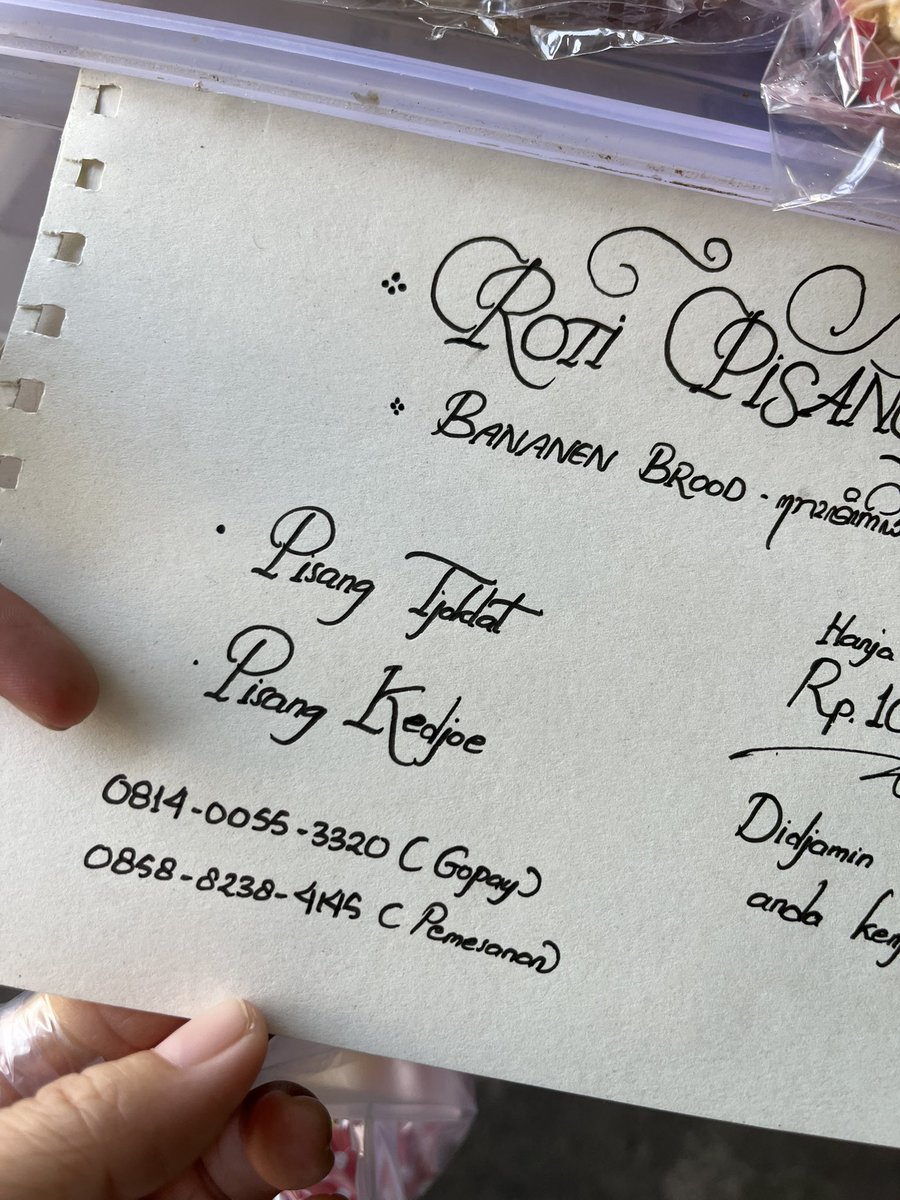 Lenny_diary's tweet photo. Yang mau pesan roti / gambar bisa kontak no yang bawah.. atau yang mau transfer uang bisa ke gopay ibu nya..

bisa cek IG nya juga https://t.co/hUF7ilHw5J