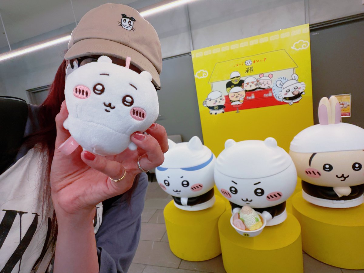 io_nightowl's tweet photo. ちいかわ歴まだ４日目やのに
今日１日でちいかわらんどの
新宿、東京駅、大阪心斎橋３軒ハシゴした
爆速で発動しすぎ

古参の皆さんはじめまして新規です…
ここに、いっぱい癒されにきました
よろしくお願いします… https://t.co/xE5jnUP2wf