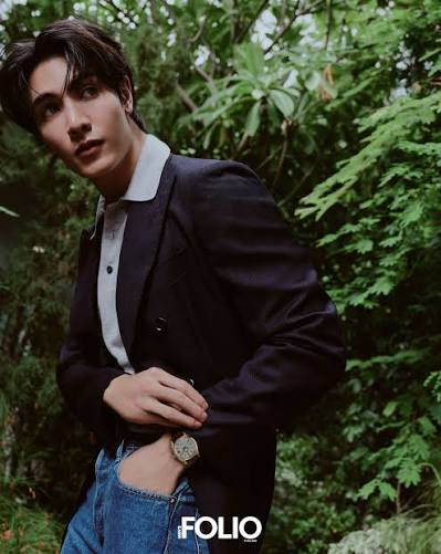 PortalJoongDunk's tweet photo. A câmera ama o Joong, e essas fotos são a prova disso.

#เดอะบอยอินซอยปาร์ตี้ #MensFolioThailand #JoongDunk #JoongArchen #dunknatachai https://t.co/UmJFuiZYIQ