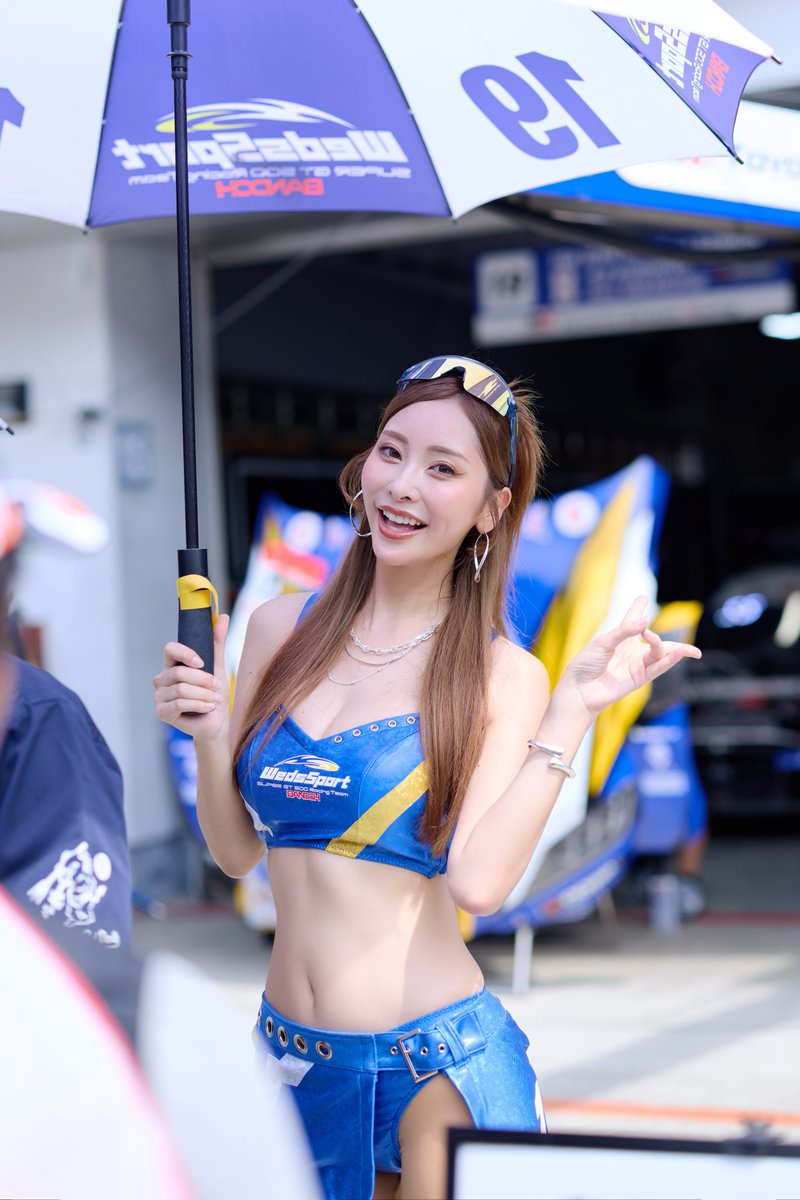 __photo__eleven's tweet photo. 対応ありがとうございました✨

2026.8.1 @ フジスピードウェイ
2026 AUTOBACS SUPER GT Round 4

#南真琴 (@makoto_minami)さん

#スーパーGT #supergt2026
#WedsSportRacingGals
#TGRTEAMWedsSportBANDOH
#WedsSport https://t.co/fxcm3vmVD4