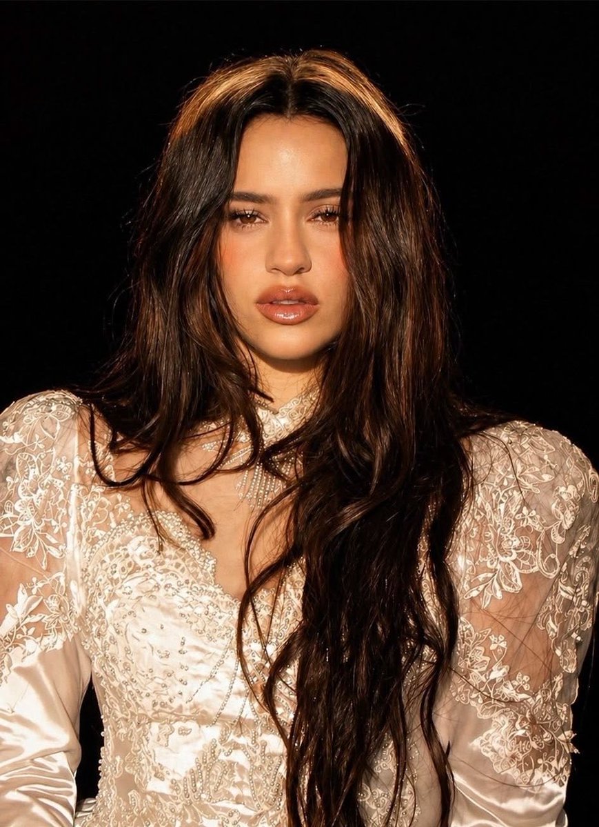 updaterosalia's tweet photo. Hits Daily Double predicts ROSALÍA and Karol G will be among the biggest favorites to win multiple awards at the 2026 Latin GRAMMY Awards:

“The bravura LUX (Columbia/Sony Latin) should be in line for nominations in every major category. Though lead single ‘Berghain,’ featuring Björk and Yves Tumor, isn’t on the ballot because its lyrics are not majority Spanish or Portuguese, English and German can be heard as well as Spanish, the global impact of the Spanish artist’s magnum opus gives her the edge for AOTY. ROSALÍA’s resume speaks for itself: Her previous two forays, 2022’s MOTOMAMI and 2018’s El Mal Querer, were both AOTY winners.”