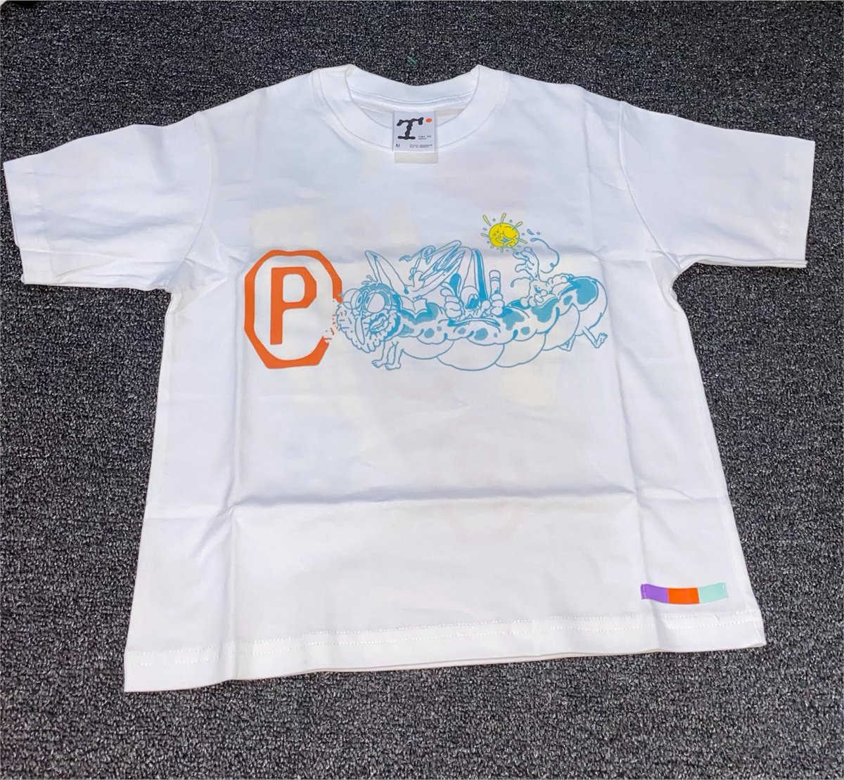 jinnamuxta2's tweet photo. Wts kaos merch perunggu tang-ting-tung ORI (kids)

Size M (medium), masih baru, cuma dikeluarin dari bag nya, petite friendly guys

Alasan jual karena kekecilan ternyata 🥲🥲

💸 180.000 (bisa nego, CO lewat 🍊) https://t.co/HCYcmRMWYq