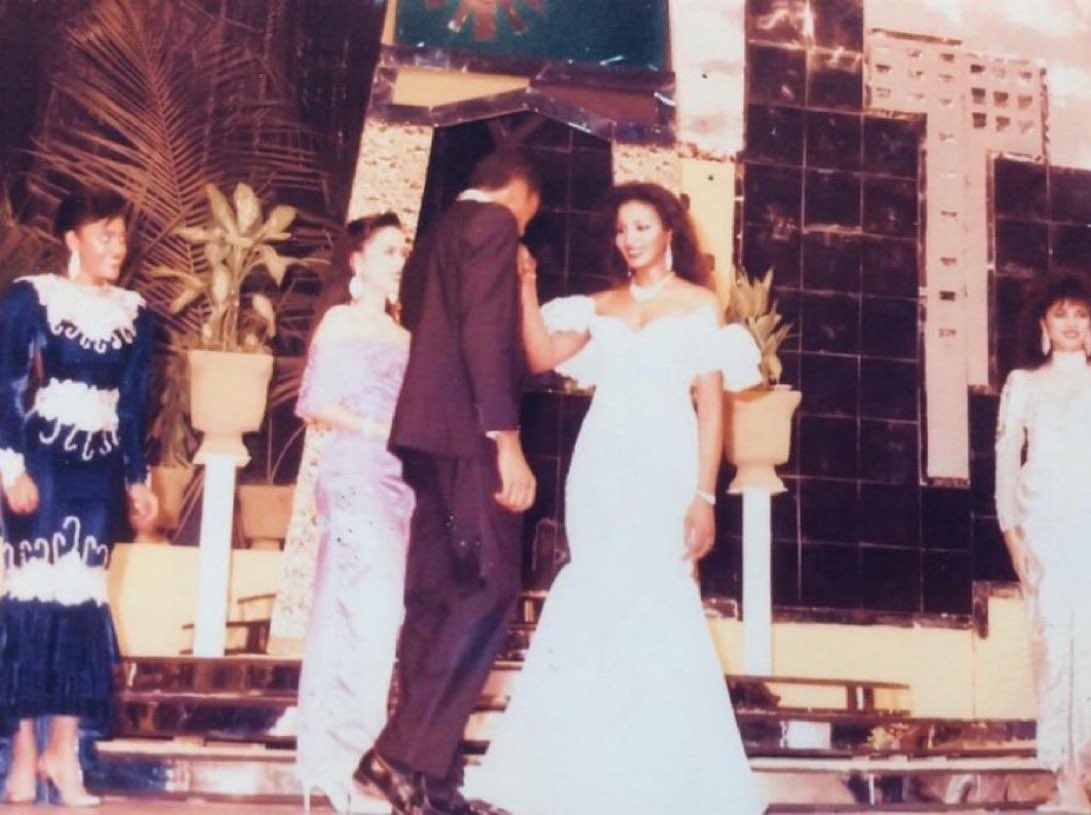 benmurraybruce's tweet photo. Happy 58th birthday to my dear friend and sister, Amb. Bianca Odumegwu-Ojukwu, @Ojukwu_Bianca, Nigeria’s Minister of Foreign Affairs.

Lawyer. Ambassador to Ghana. Ambassador to Spain. Now Nigeria’s chief diplomat.

Anambra gave Nigeria her first female governor. But Dame Virginia Etiaba came to that office by circumstance, and served barely three months.

In all of Nigeria’s history, across all 36 states, we have never elected a woman as governor. Not one. Not once.

Common sense tells me that record will not fall by accident. It will fall to a woman who is already prepared. A woman who has held her own in rooms full of presidents and prime ministers. A woman who knows Anambra, knows Nigeria, and knows the world.

Bianca Odumegwu-Ojukwu is that woman.