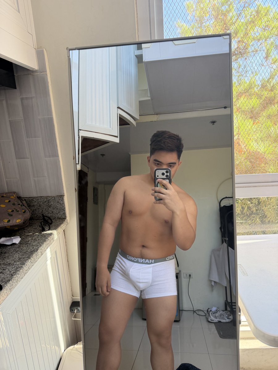nsfwshua tweet picture