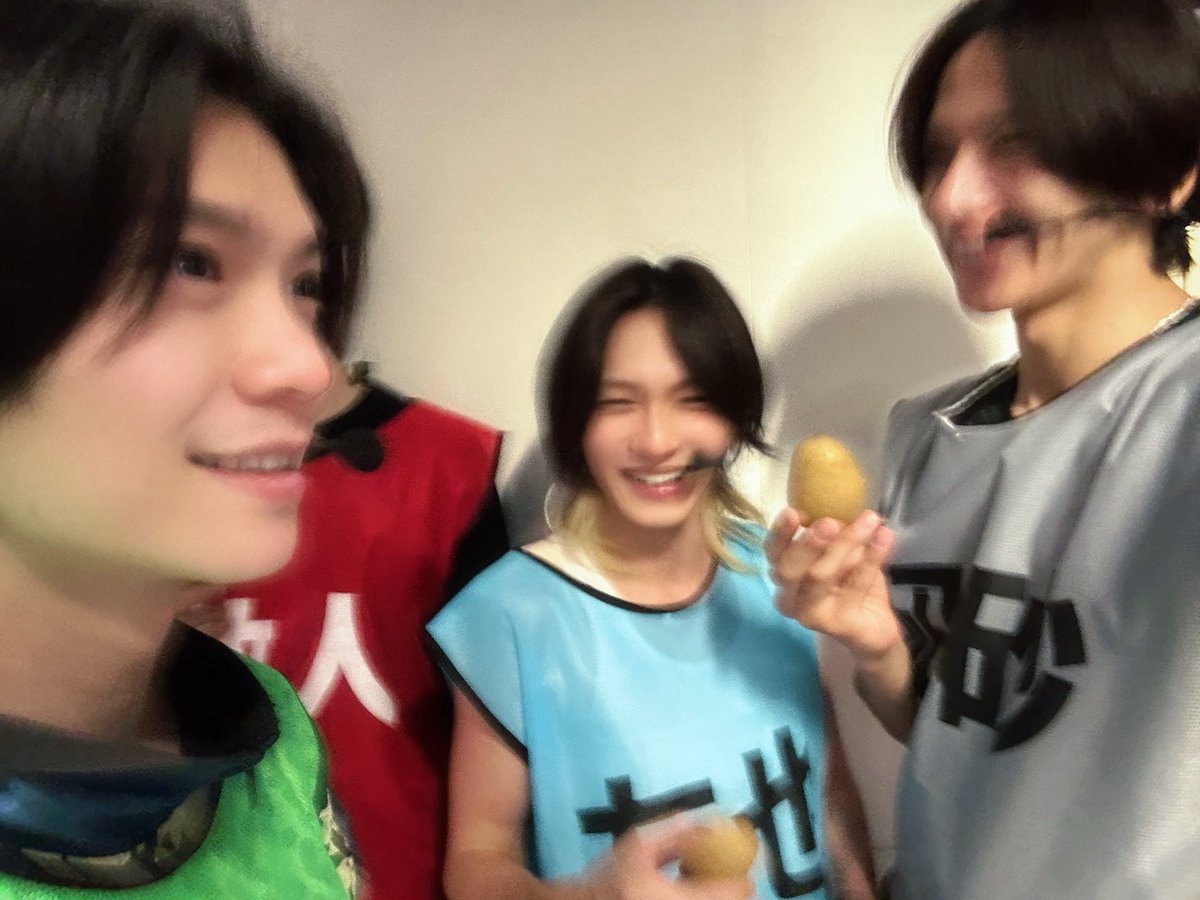 nanotoukou's tweet photo. 今日の芋活っ

芋活っ🥔🥔🥔芋活っ🥔 https://t.co/eXITHl7UjT