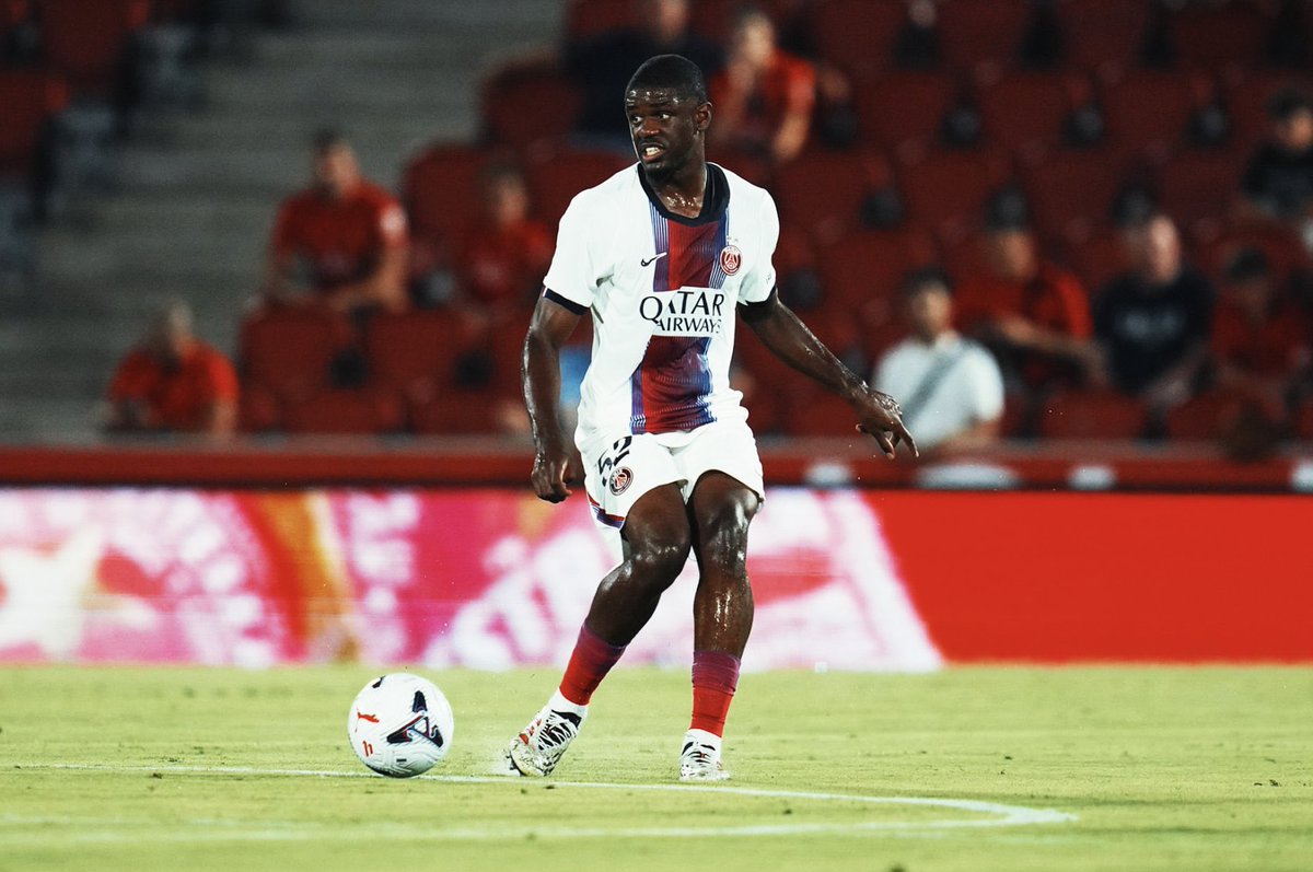 AncetreP's tweet photo. Lui par exemple, il peut déjà intégrer l’équipe A
#PSG https://t.co/2kLunkKpkb