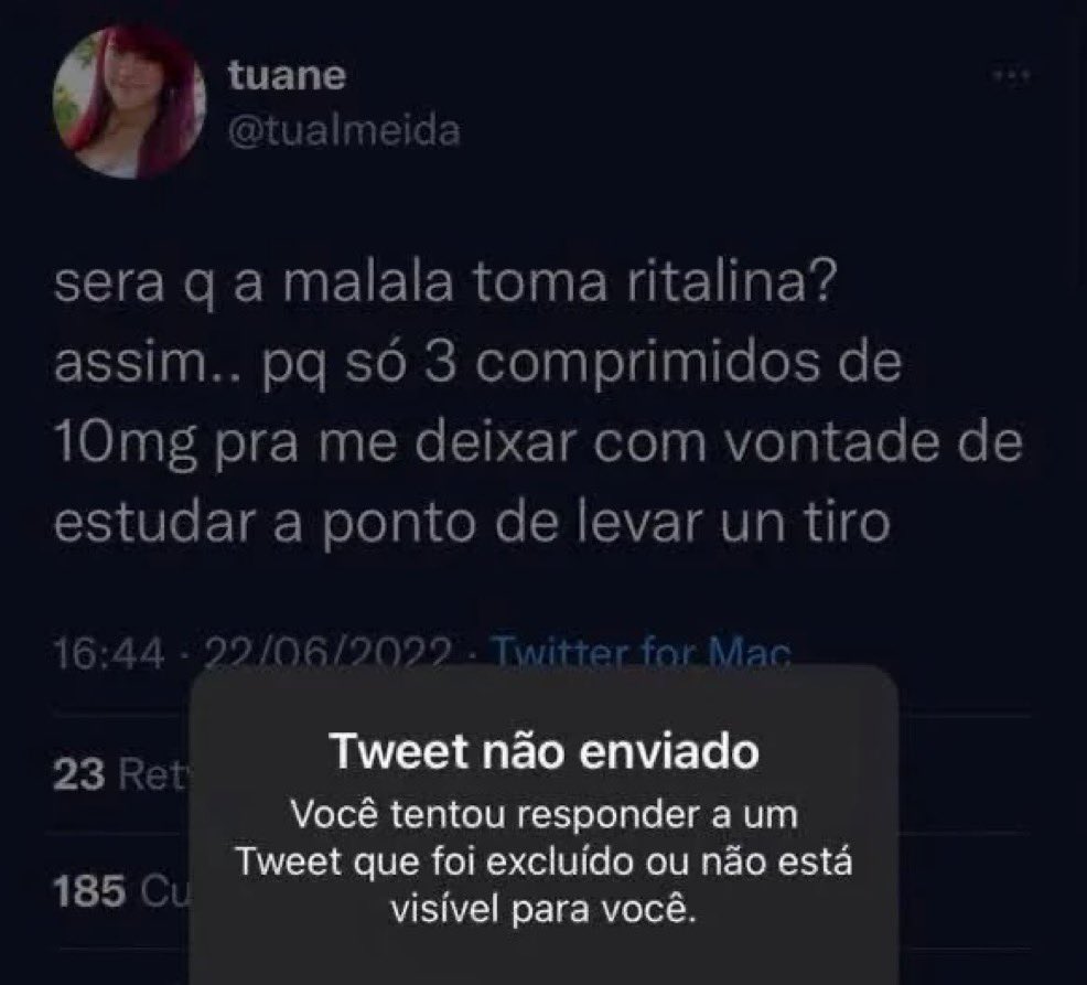 tamankyy's tweet photo. primeira aula pos ferias ja parei de prestar atenção https://t.co/Di9NR0lVYQ