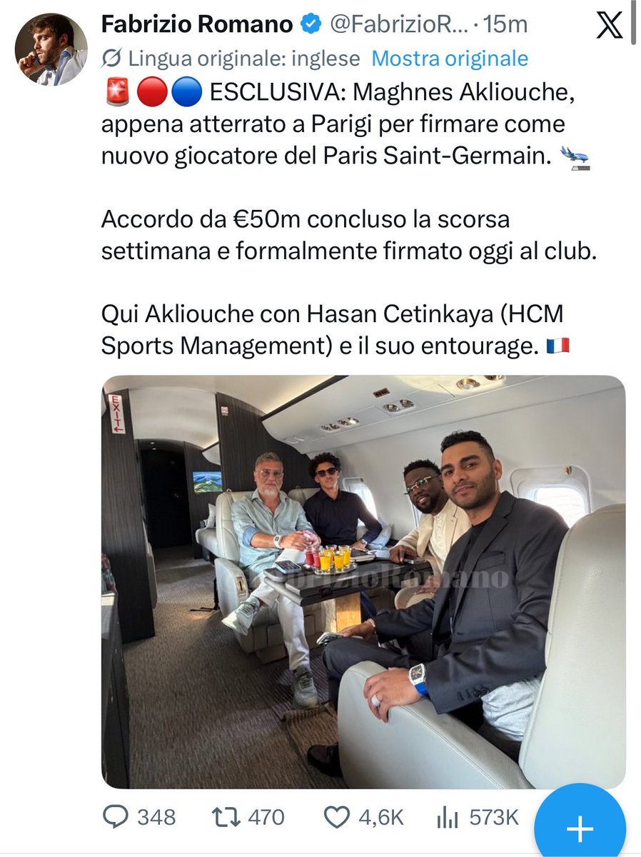 raffaelecaru's tweet photo. Prendete queste due notizie uscite a poca distanza fra loro. 

Al netto del calo del calcio italiano, quanto fa male vedere che ogni anno i migliori giocatori al mondo vanno sempre nelle stesse squadre dove ci sono già altri campioni e altre figurine?

In Italia ci ostacoliamo su tutto. Per fare uno stadio 20 anni, gestione e organizzazione diritti tv inguardabile e tanto altro. 

Poi aggiungeteci i fondi che speculano e basta. Fa davvero male.