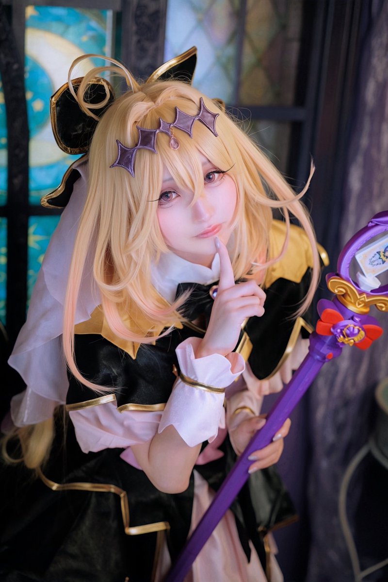 Tohka_cos's tweet photo. C108
キュアアルカナ・シャドウ
森亜るるか　
写真集♠️ https://t.co/w0cYoNVTYL