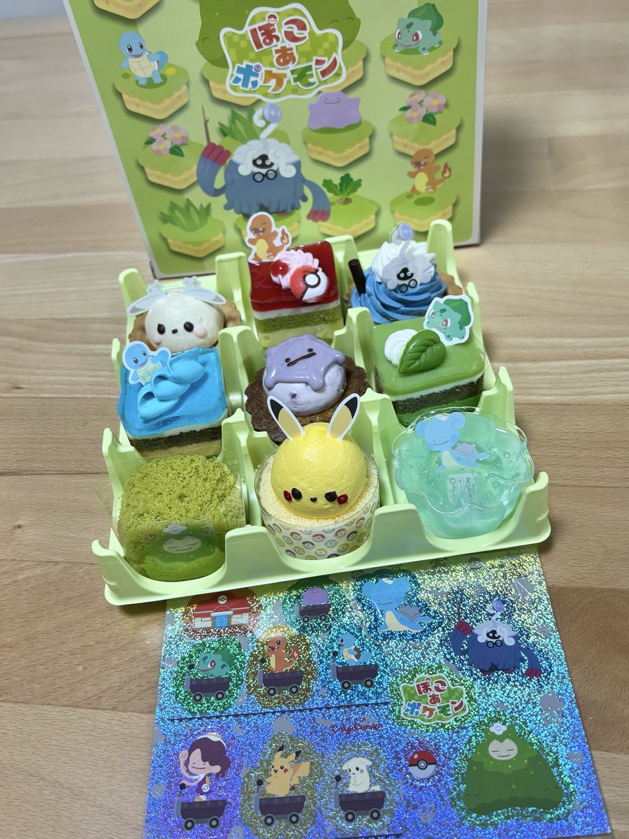 pomo_usup's tweet photo. 『ぽこ あ ポケモン』コレクション✨
箱、ケーキ、シール全部かわいい🧡 https://t.co/b7FTCRSQRB