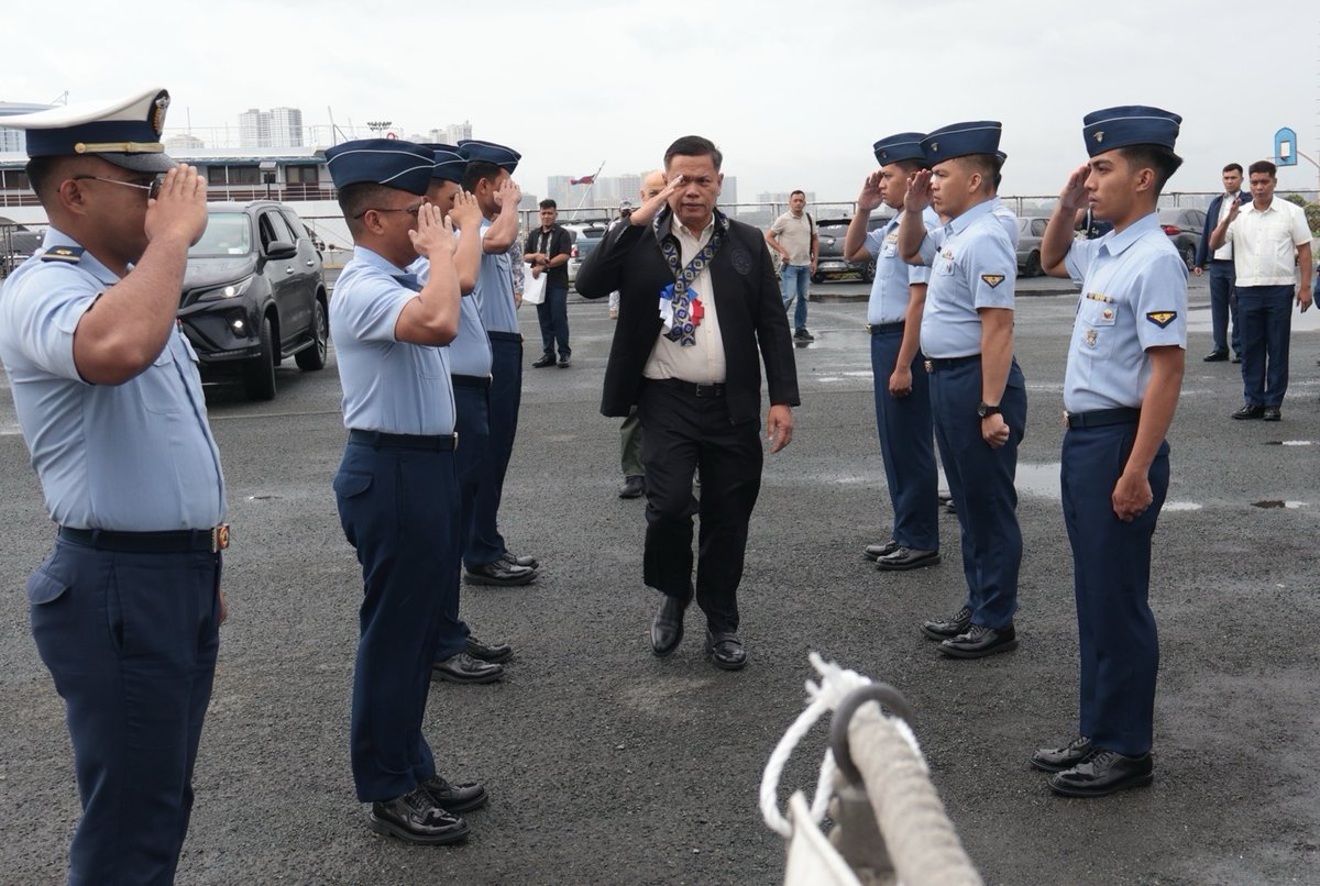 coastguardph's tweet photo. πππ πππππππ ππ
π
πππ ππ
πππ πππππππππ ππππππππππ ππππππ πππ ππππππππ ππππππ
βοΈhttps://t.co/xMazT6aVr5
#DOTrPH π΅π
#CoastGuardPH
#MaritimeSectorWorks
#ChillbutPrevail
#ONEatSea https://t.co/q1fmo2JzZh