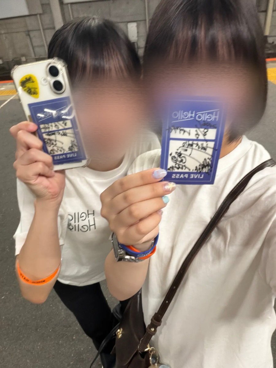 _mixteletr's tweet photo. 2026.8.6
Hello Hello
"ハローの日2026 ~Homecoming~"
終始ずっと楽しかったしココロ手振るのも楽しかったし距離近すぎやし燦聴けたしめっちゃ最高やった(;;)☆
Hello Helloありがとう!ずっとだいすき〜〜
#HelloHello #ハロー2 #ハローの日 https://t.co/hAbwnFnedS