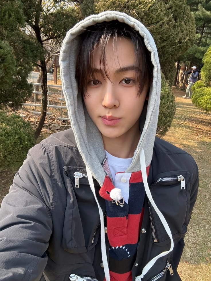 inkandhanjin's tweet photo. OMKE TJUKUP PEMANASAANNYA.
 betul ya jawabannya yuha dam oce
 
nyang aku like +2345
yang benar tapi gak dilike +2234
yang cuma bener 1 +2123
yang salah semua tak dapat apa-apa

round 2 aku twit 19.52 https://t.co/0SauRHeHeU
