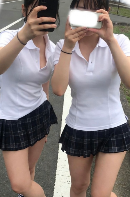 jwpyfhb's tweet photo. 田舎のJKってなんでこんなに発育いいの？ｗ https://t.co/P249hGOYvv