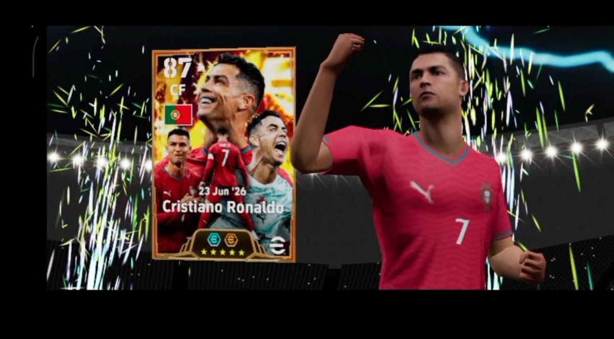 HenryWillsuou's tweet photo. Finally after 3 years of playing efootball I finally got a black animation 
🏴‍☠️ BLACK ANIMATION... AND IT WAS CRISTIANO RONALDO! 🐐🔥

The wait was worth it! 😭❤️

Ronaldo is finally home. Who else packed him today? 👀

#eFootball #BlackAnimation #CR7 https://t.co/y0BeRIL2s3
