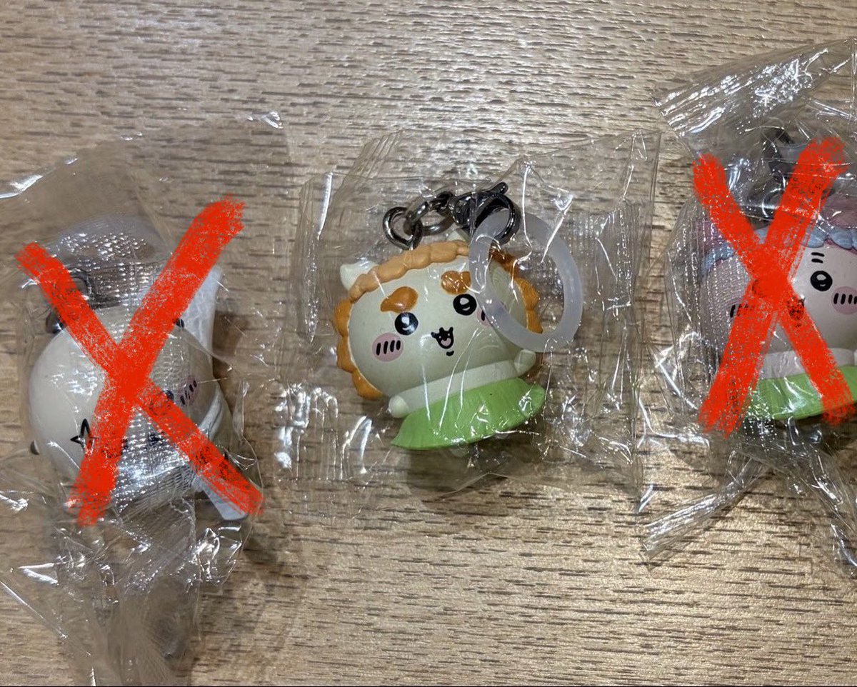 ____si2___'s tweet photo. 映画 ちいかわ 人魚の島のひみつ 入場特典 チャーム ミニフィギュア めじるし 
めじるしチャーム めじるしアクセサリー

【譲】 シーサー

【求】モモンガ

郵送交換
お気軽にお声がけください
#ちいかわ映画 #ちいかわ https://t.co/K2sG5SfmDW