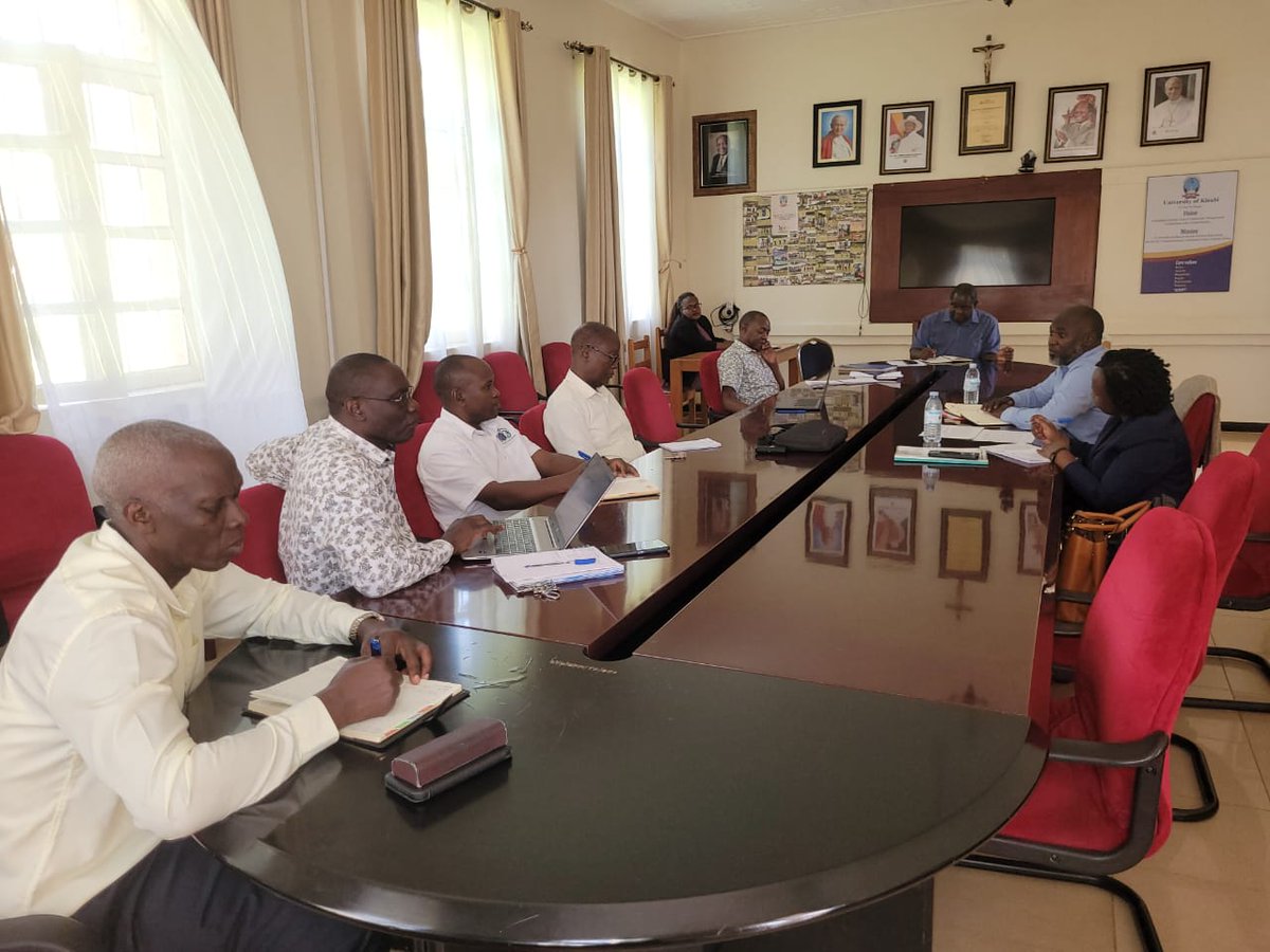 UniK_SL's tweet photo. The #ServiceLearning coordination team together with the University Management met a team from  @nche_uganda for an engagement focused on monitoring community engagement activities /Service Learning initiatives as implemented by the @UnivKisubi https://t.co/gn5eHXDTkQ