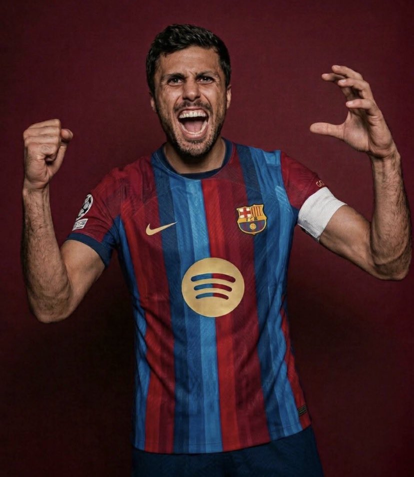 ir7vs's tweet photo. سؤال للمشجع البرشلوني فقط

لو نفترض واحد منهم بيجي، مين بتتمنون رودري او الفاريز؟ https://t.co/0XbMv4ekXj