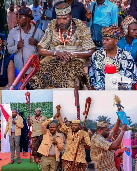 acprdcongo's tweet photo. #RDC : Joseph Kayembe Muepu a été installé comme nouveau grand chef de la chefferie de Bena Kalambayi, dans le territoire de #Ngandajika, province de #Lomami, dans le centre de la  République démocratique du Congo (RDC), au cours d'une cérémonie présidée par le gouverneur Iron Van Kalombo, a appris l'#ACP jeudi de source administrative.

"Je serai le père de tous les fils et filles de cette chefferie, sans discrimination, dans le respect des valeurs de paix, d'unité et de développement", a déclaré Joseph Kayembe Muepu, nouveau chef de la chefferie de Bena Kalambayi, promettant  d'exercer ses fonctions dans un esprit d'équité et de rassemblement.

Découvrez d'autres informations sur notre site web : https://t.co/tGEWJ2Bgzn
