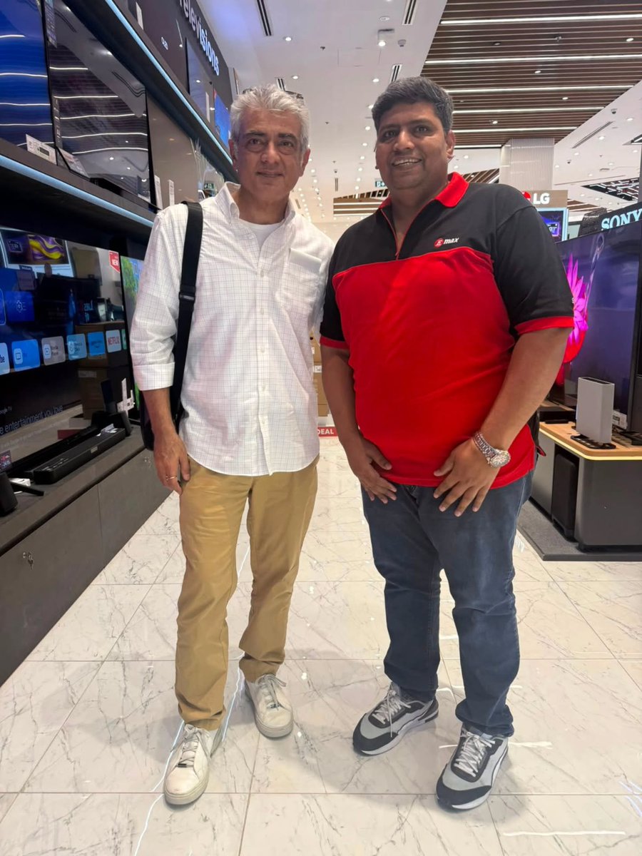 AkTeamOnline's tweet photo. EXCLUSIVE AK Sir 

#AjithKumar @DareAzar25 https://t.co/1XhJsK3Izo
