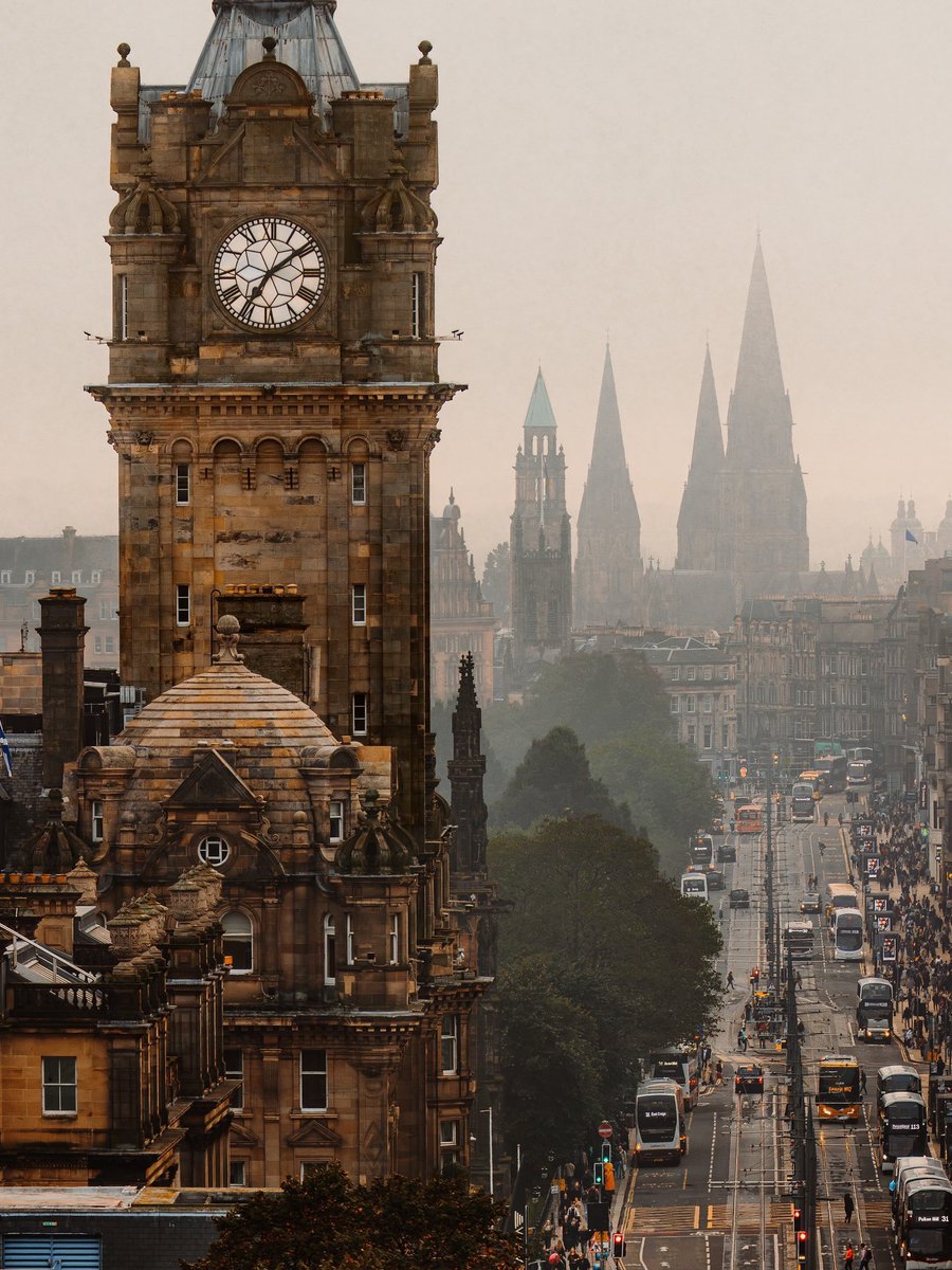 ForeverPhotos88's tweet photo. Edinburgh, Scotland 🏴󠁧󠁢󠁳󠁣󠁴󠁿 https://t.co/oeksMjCt1S