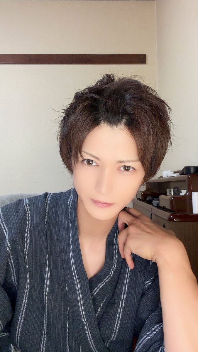 HalaMadrid1028's tweet photo. 明日午後からお盆休み突入😤😤

今からTikTokで軽く自我配信します！
ホラー話用意してるので気楽に是非ww https://t.co/rqyllco2gw