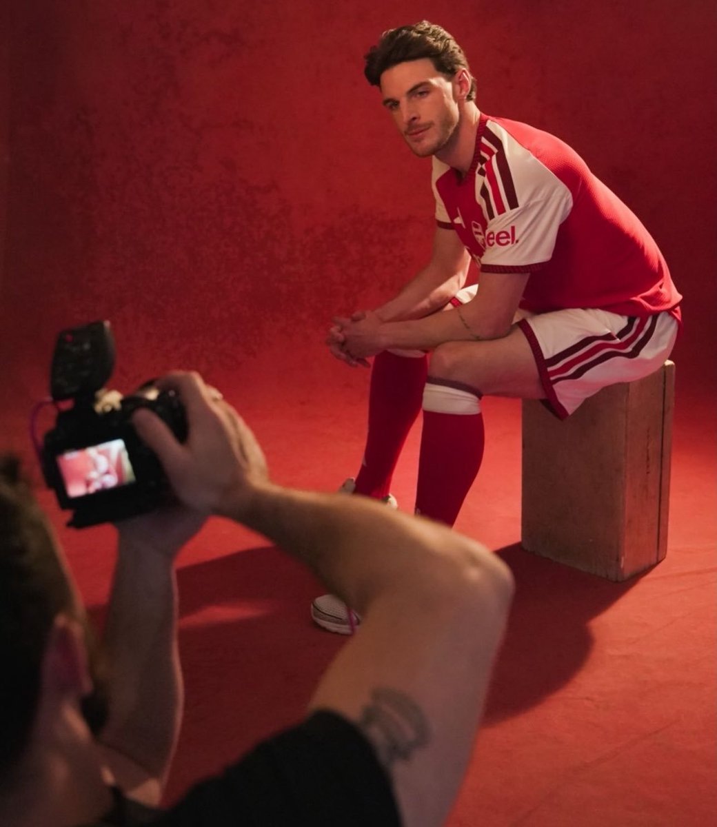 Ricefanpage02's tweet photo. Shooting the new kits📸 can't wait to get started ⚽⏳ https://t.co/SzA9J3wAle